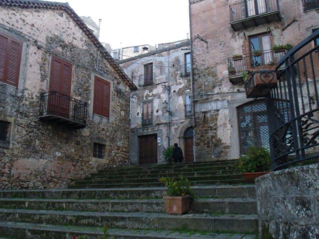 Casa Panoramica Castelverde San Mauro Castelverde Bagian luar foto